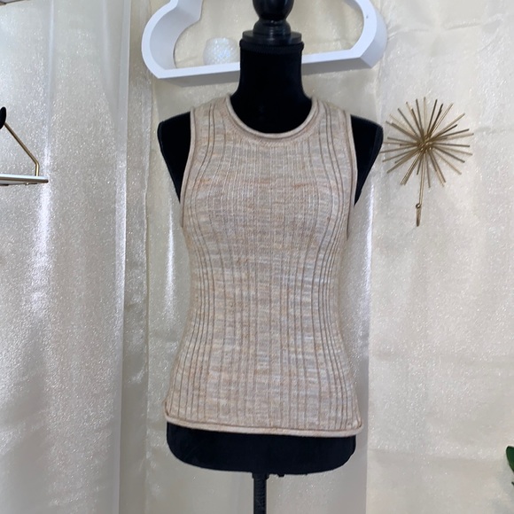 Sweater vest - Picture 1 of 6